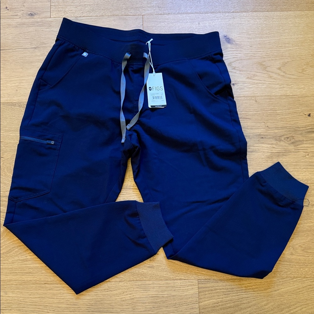 Figs Women's Deep Blue Cropped Pants